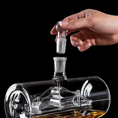 Royal Decanters Sailing Ship - Perfect Gift Set