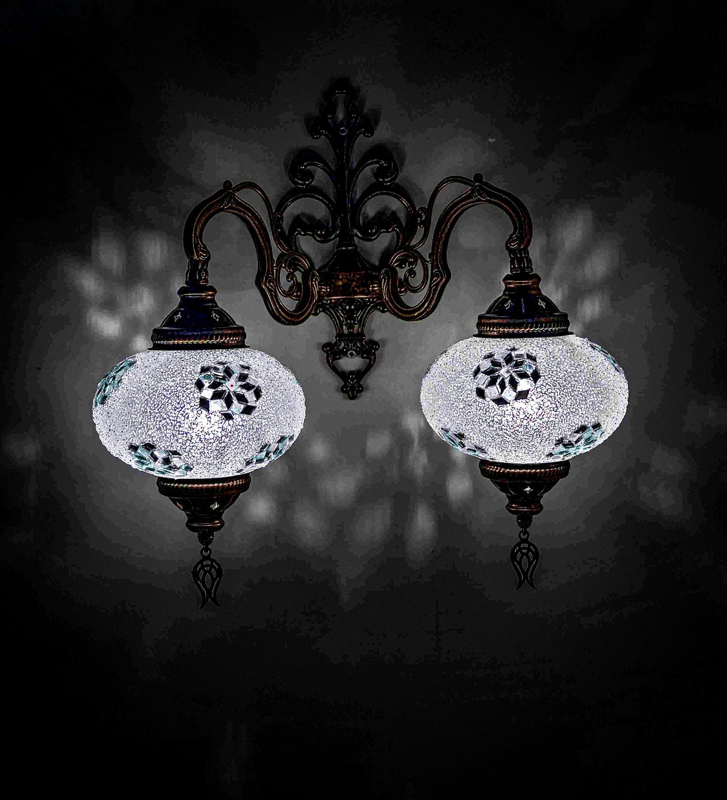 *HANDMADE* MOSAIC WALL LAMP