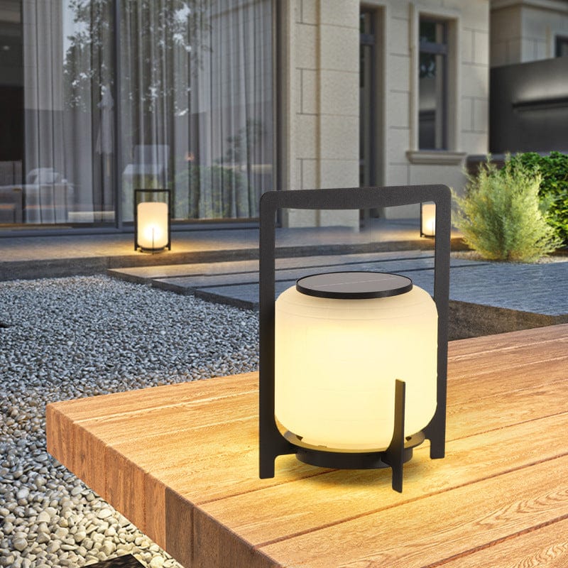 Lampara Outdoor Light (Solar): Your Eco-Friendly, Designer-Approved Ambiance