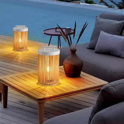 Solara Luxe Outdoor Light (Solar) – Elegance Meets Modern Functionality