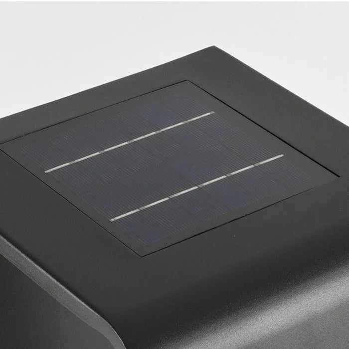 Garden Lantern (Solar) – Illuminate Your Outdoor Space with Modern Elegance