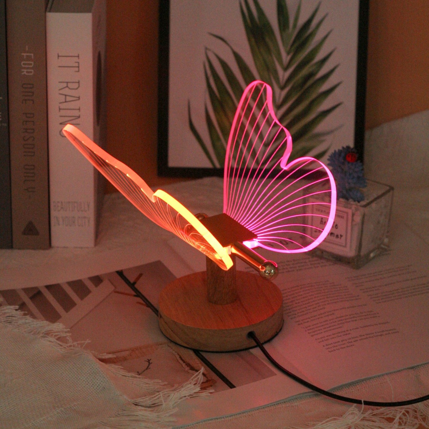 Luminous Flutterfly Lamp - Music Synchronized
