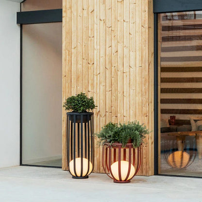 Flower Pot Lamp (Outdoor Solar) - Designer's Favorite