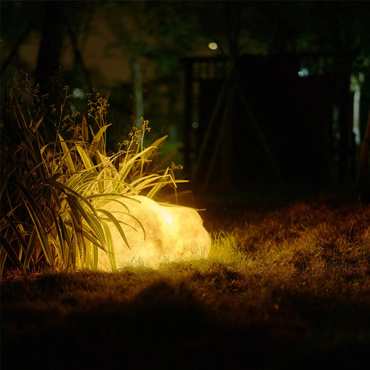Vibrant Stone Outdoor Light – Elevate Your Outdoors with Natural Elegance